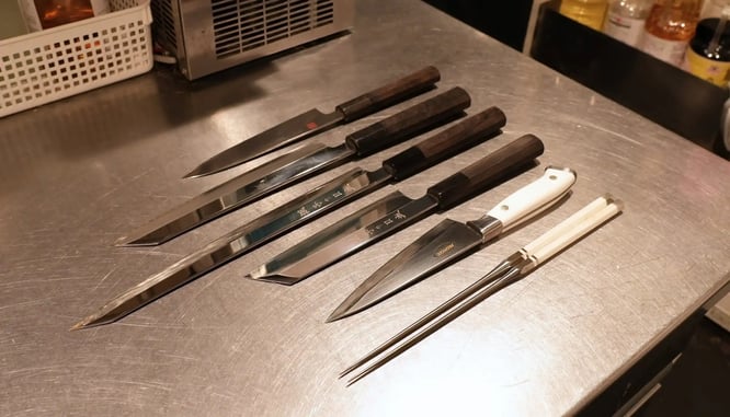 チョウさんお気に入りの包丁と菜箸の写真