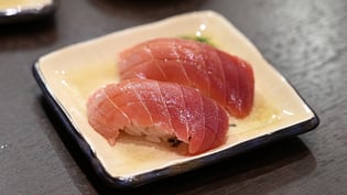 マグロ2貫
