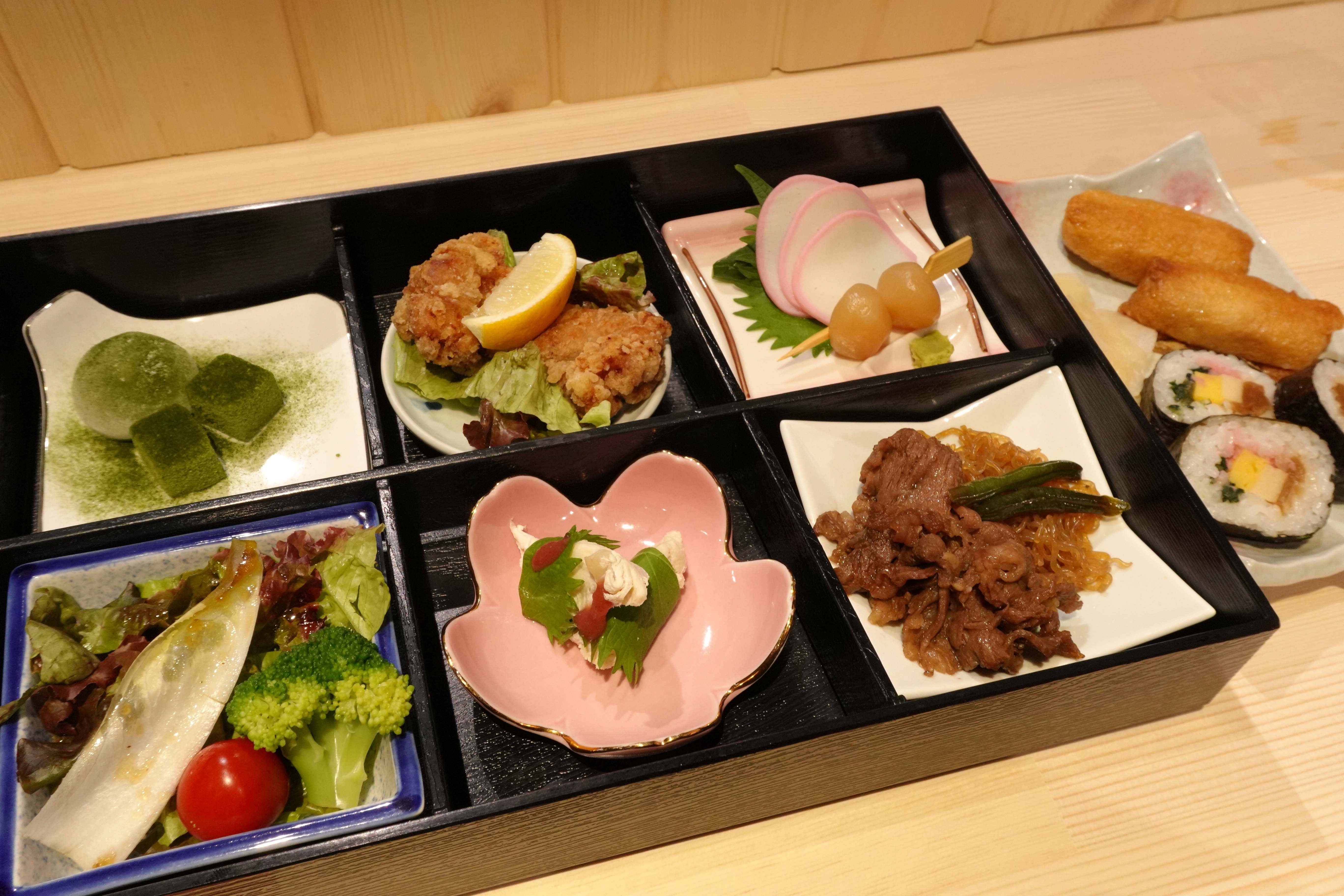 5-食事sクロノスガイヤ