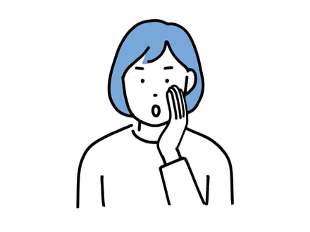 内緒話をする女性