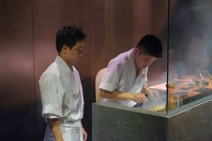 roasting-smoke-whiteuniform