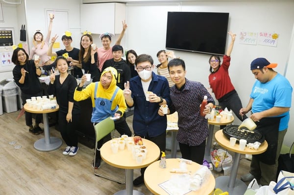 party-gathering-indoor