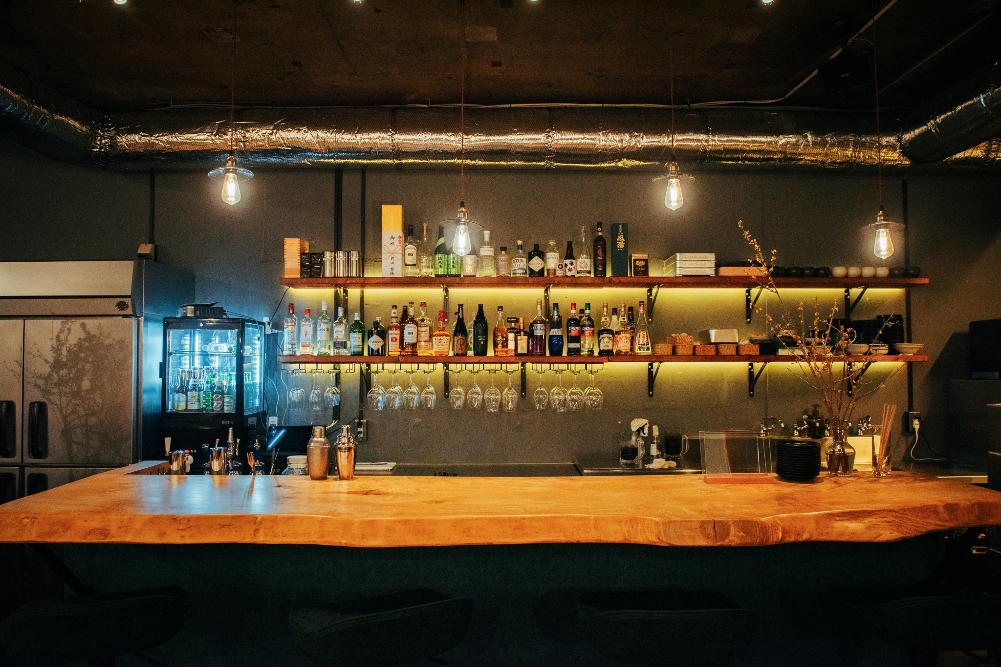 LINE_ALBUM_オイシイ水餃子クラブ：内観・外観_260408_3-1