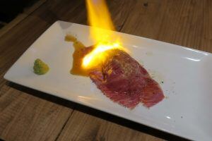 壱岐牛の炙り肉寿司