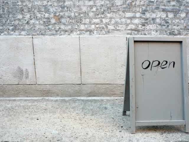 オープン看板